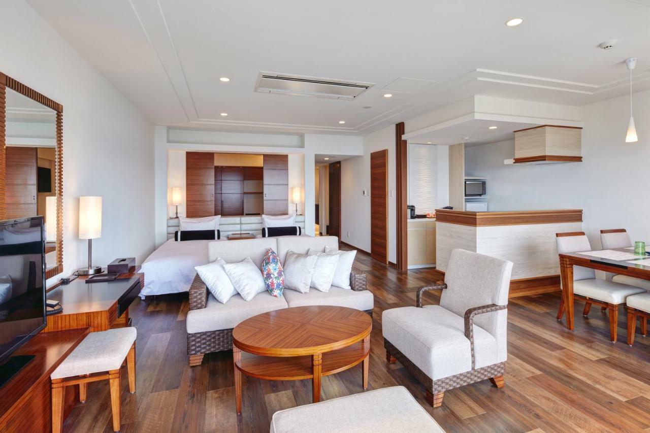 Ala Mahaina Condo Hotel Motobu Bagian luar foto