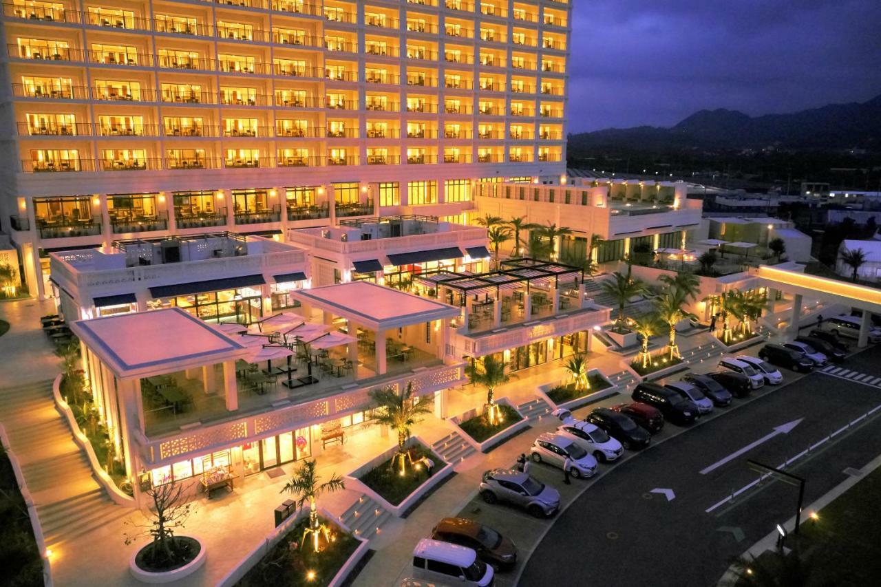 Ala Mahaina Condo Hotel Motobu Bagian luar foto